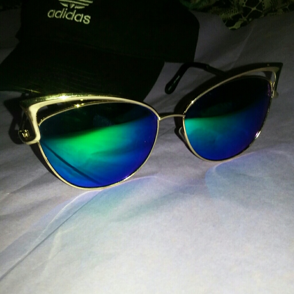 Gold blue and green cat eye Sunglasses